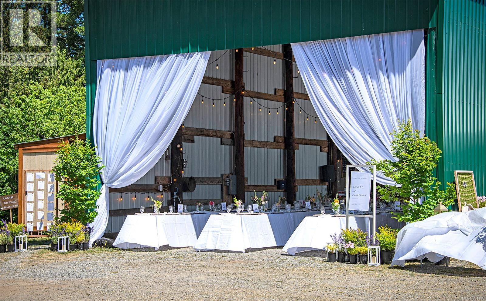 2974 Haslam Rd, Nanaimo, British Columbia V9X 1T1 - Photo 2 - 981115