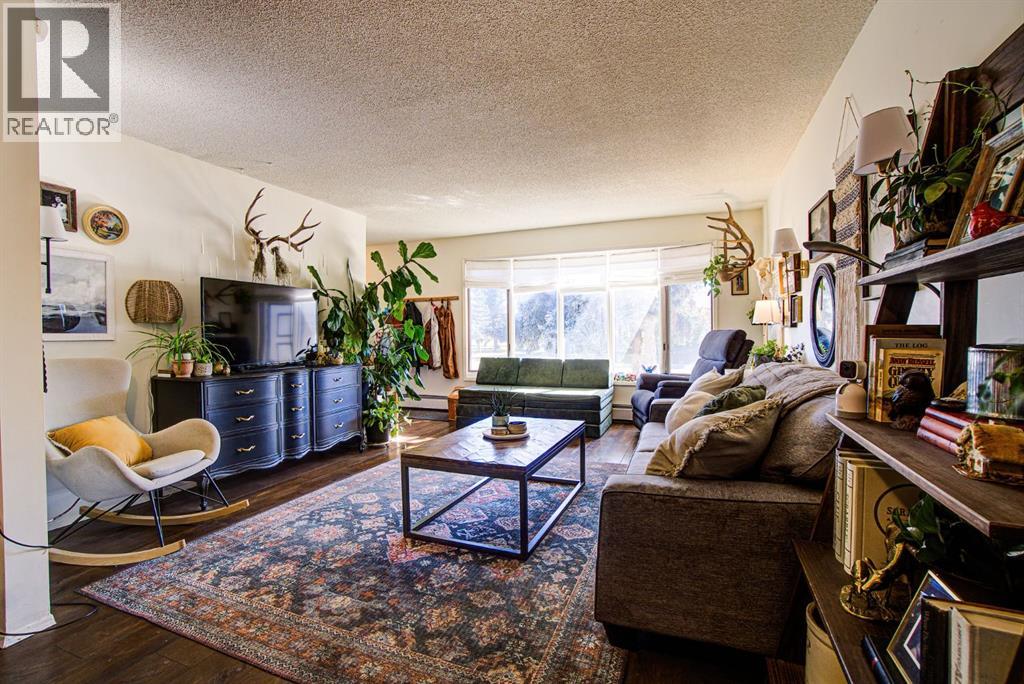 664 49 Avenue W, Claresholm, Alberta  T0L 0T0 - Photo 5 - A2259719