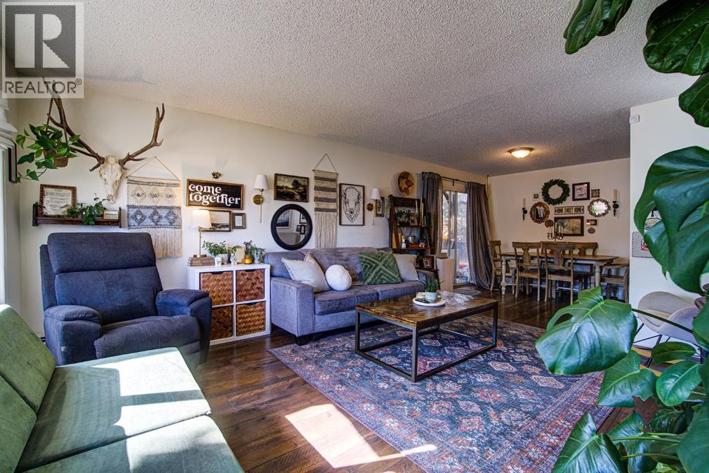 664 49 Avenue W, Claresholm, Alberta  T0L 0T0 - Photo 3 - A2259719