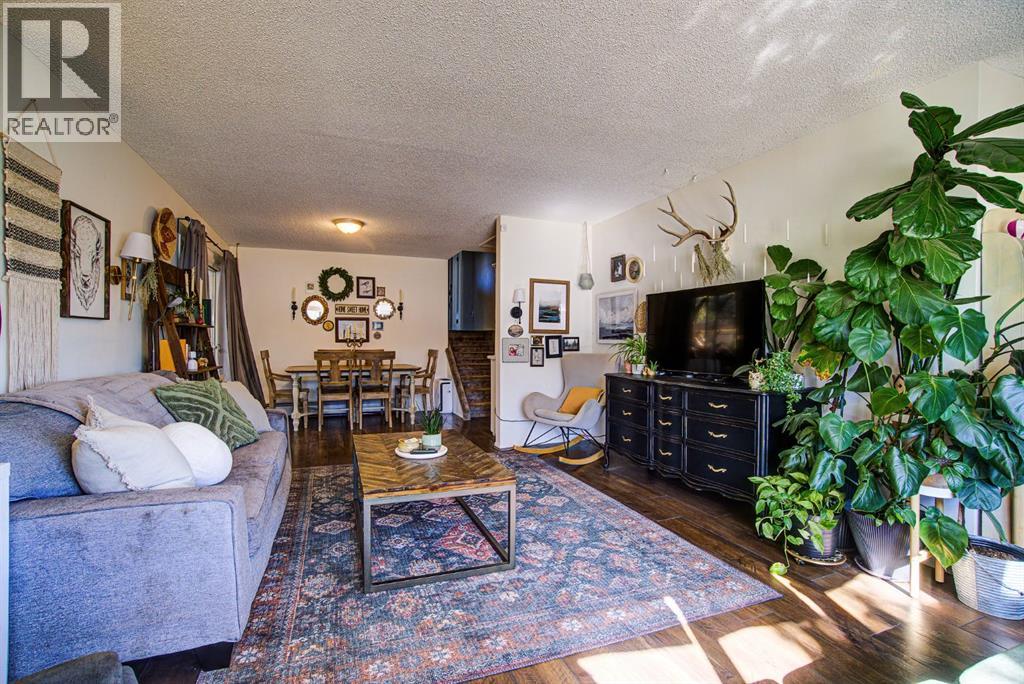 664 49 Avenue W, Claresholm, Alberta  T0L 0T0 - Photo 4 - A2259719