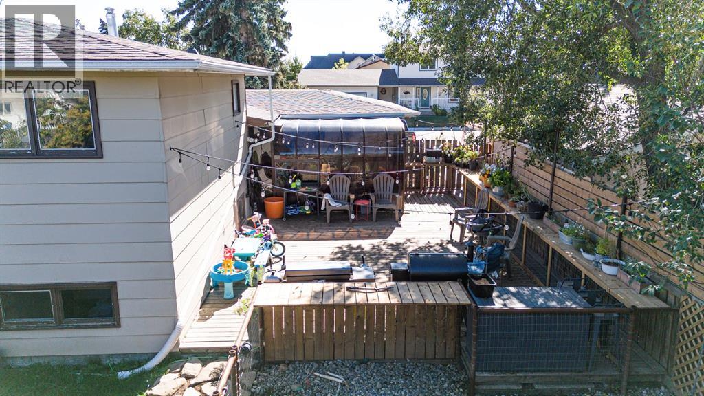 664 49 Avenue W, Claresholm, Alberta  T0L 0T0 - Photo 40 - A2259719