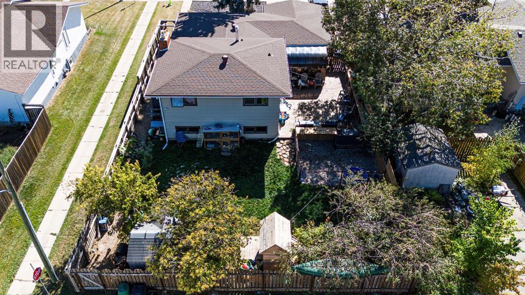 664 49 Avenue W, Claresholm, Alberta  T0L 0T0 - Photo 50 - A2259719