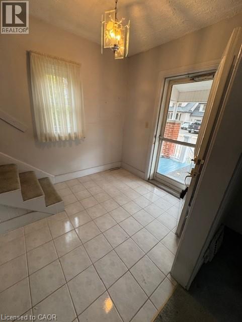 304 Park Street, Hamilton, Ontario  L9H 1Y9 - Photo 6 - 40786582