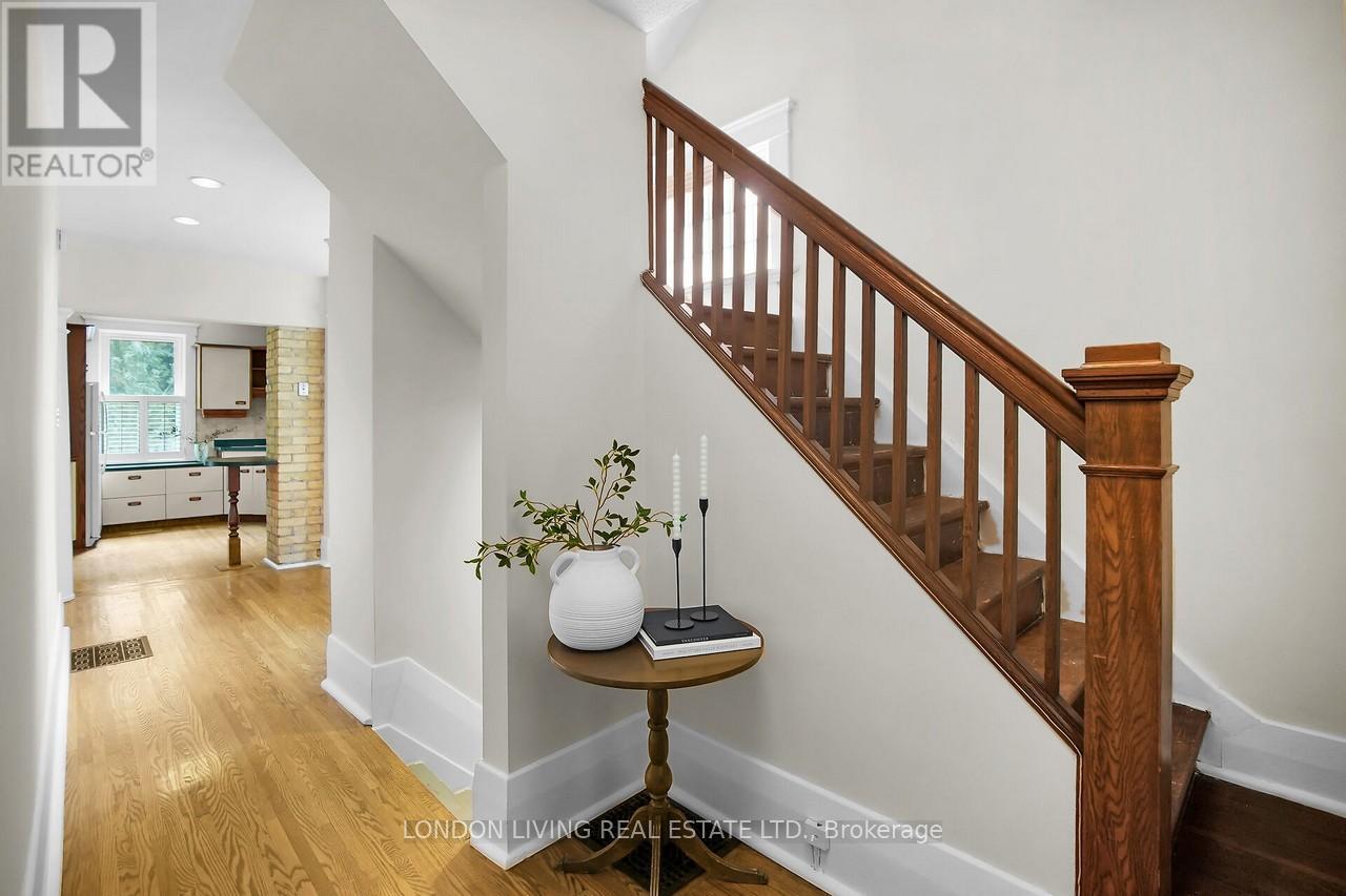 111 Garfield Avenue, London South (South F), Ontario  N6C 2B7 - Photo 21 - X12521936