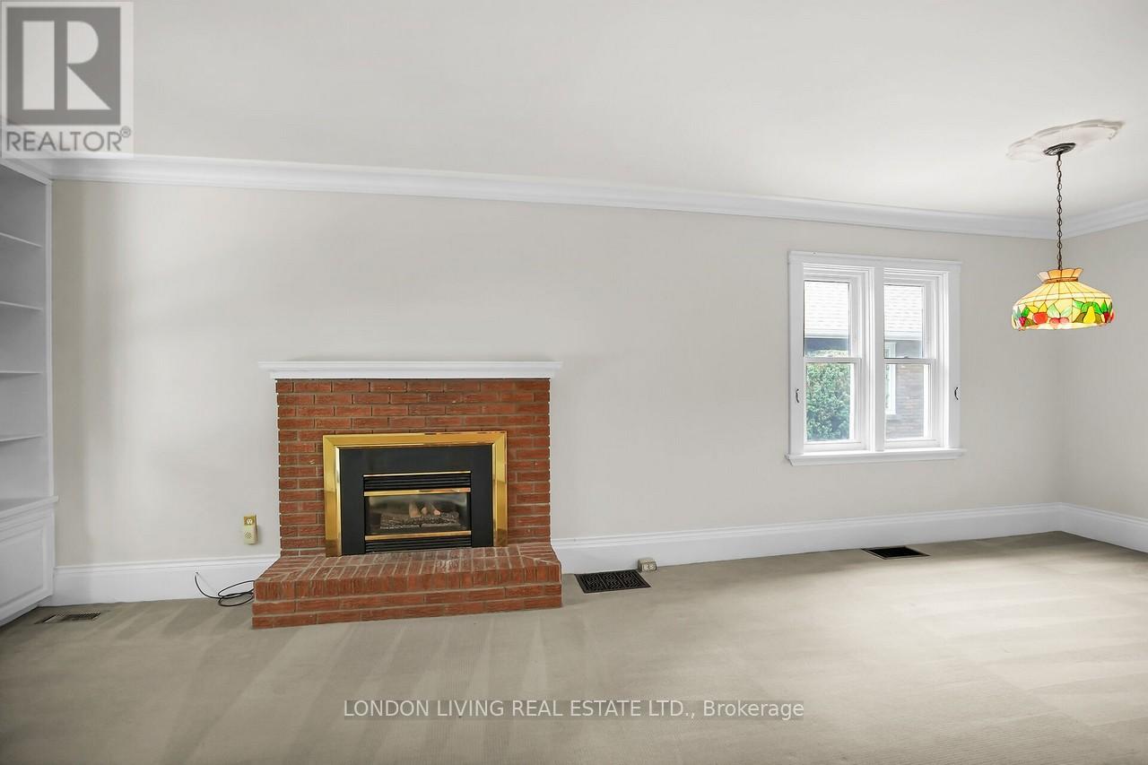 111 Garfield Avenue, London South (South F), Ontario  N6C 2B7 - Photo 22 - X12521936