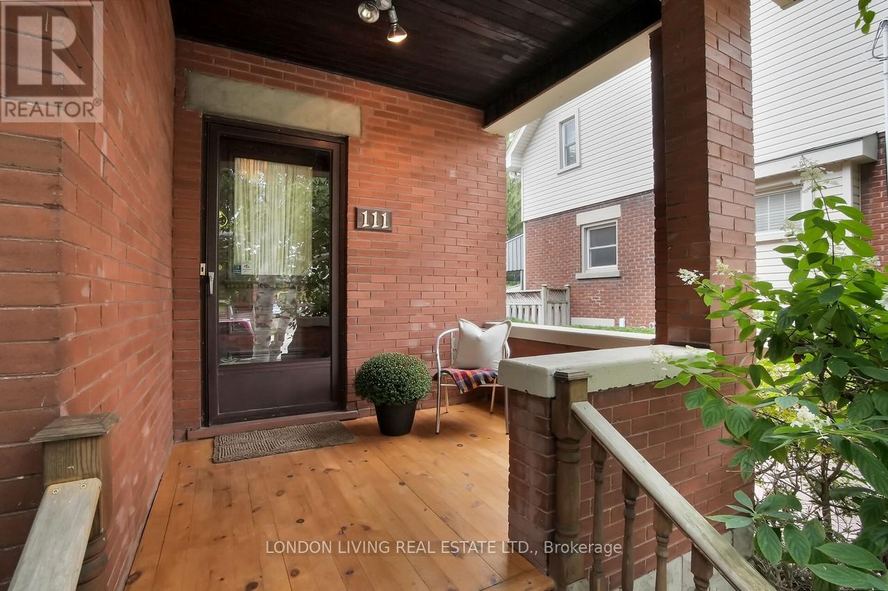 111 Garfield Avenue, London South (South F), Ontario  N6C 2B7 - Photo 9 - X12521936