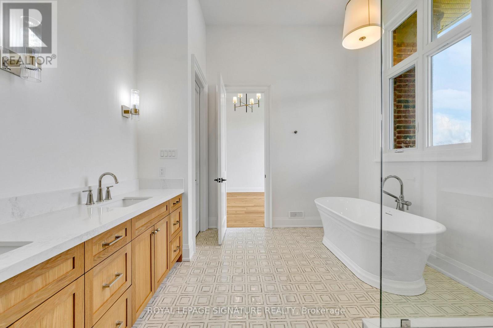 10 Franklin Crescent, Whitby, Ontario  L0B 1A0 - Photo 20 - E12521698