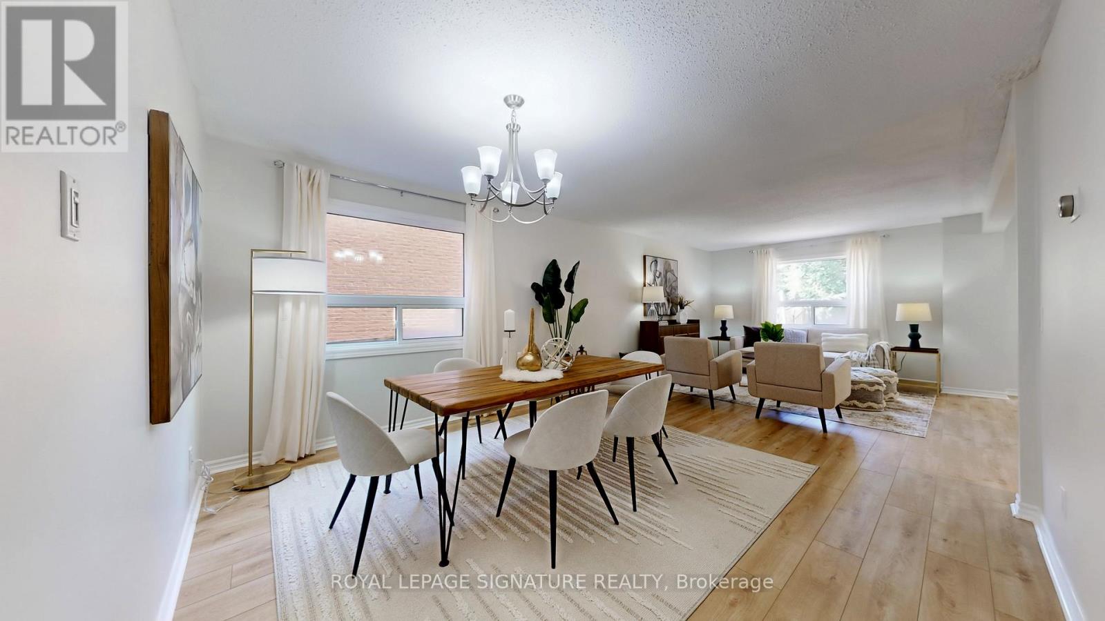 28 Longfellow Court, Whitby, Ontario  L1N 6V7 - Photo 2 - E12521712