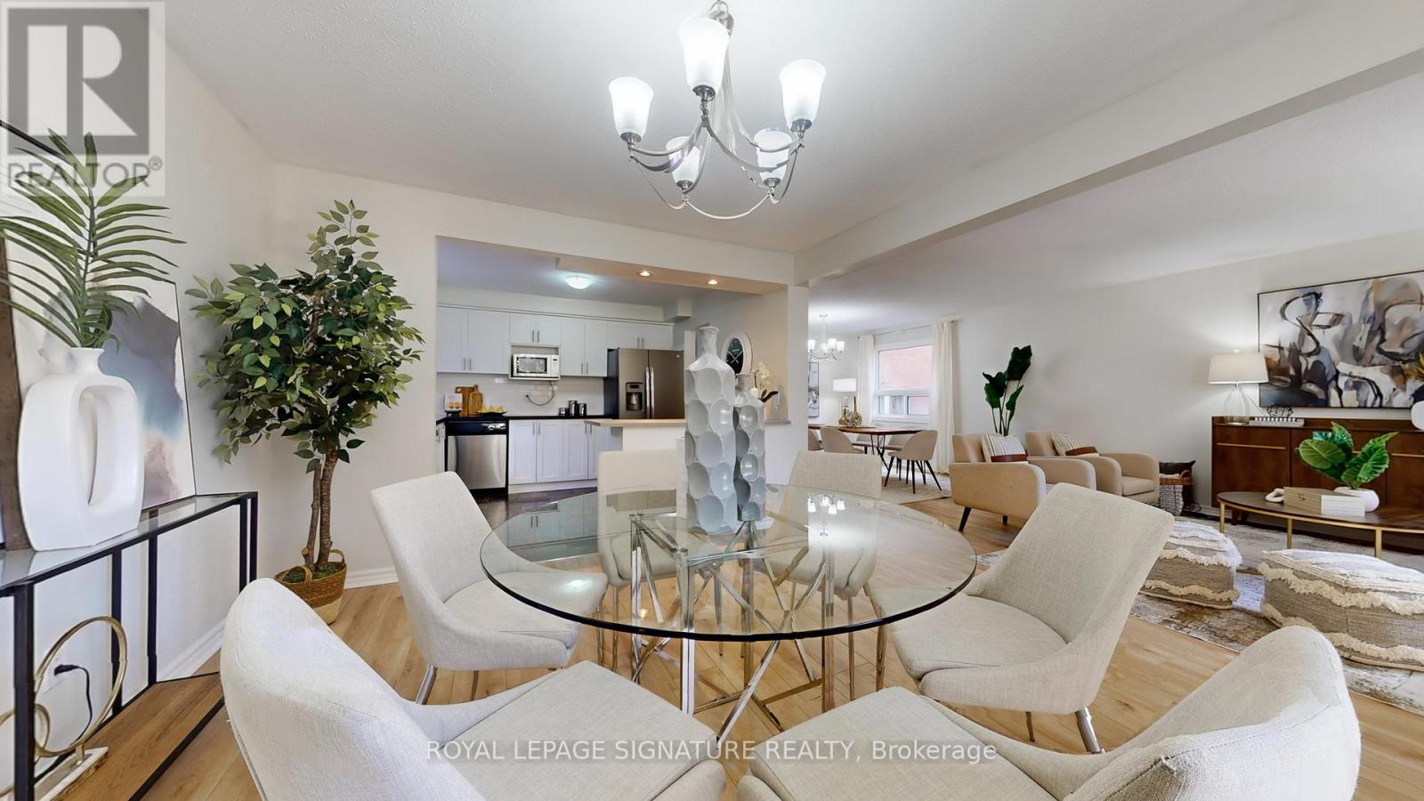 28 Longfellow Court, Whitby, Ontario  L1N 6V7 - Photo 9 - E12521712