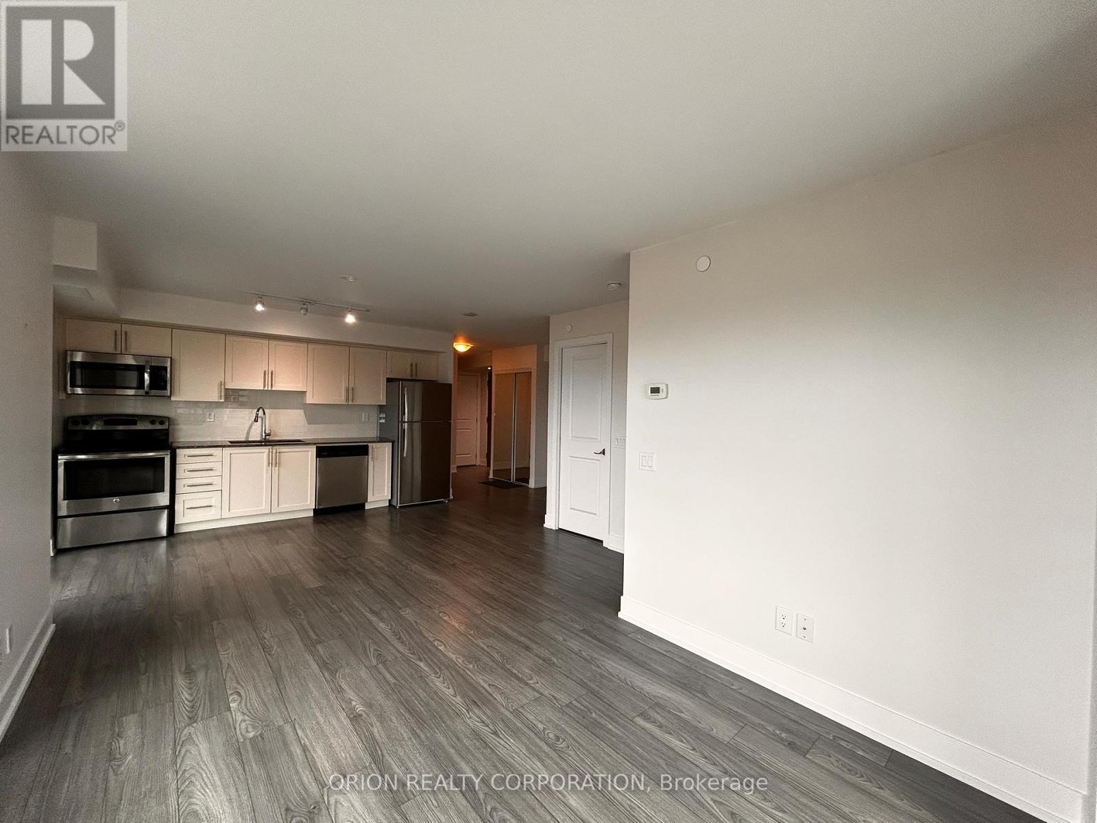 907 - 1215 Bayly Street, Pickering, Ontario  L1W 1L7 - Photo 10 - E12521804