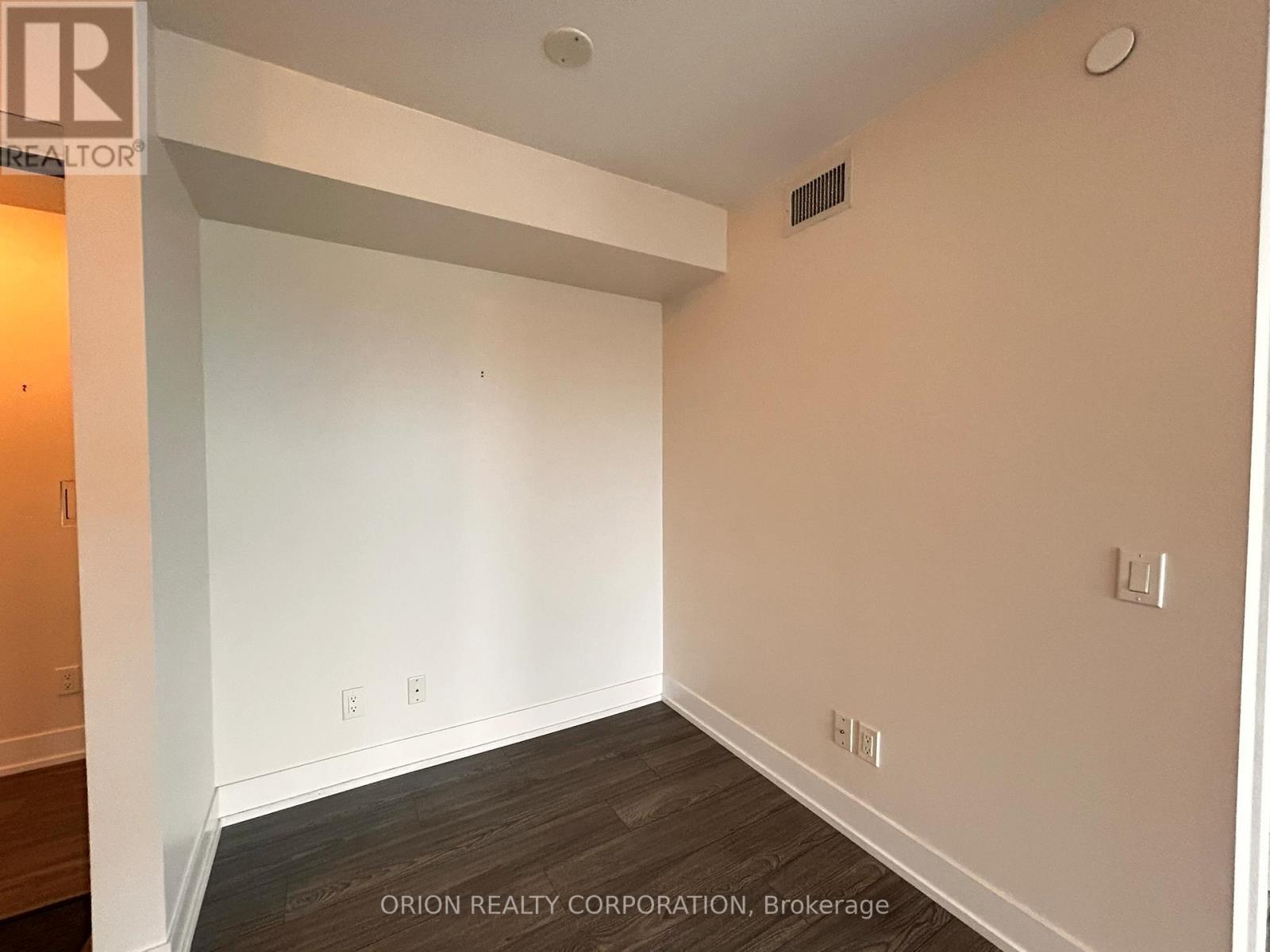 907 - 1215 Bayly Street, Pickering, Ontario  L1W 1L7 - Photo 3 - E12521804