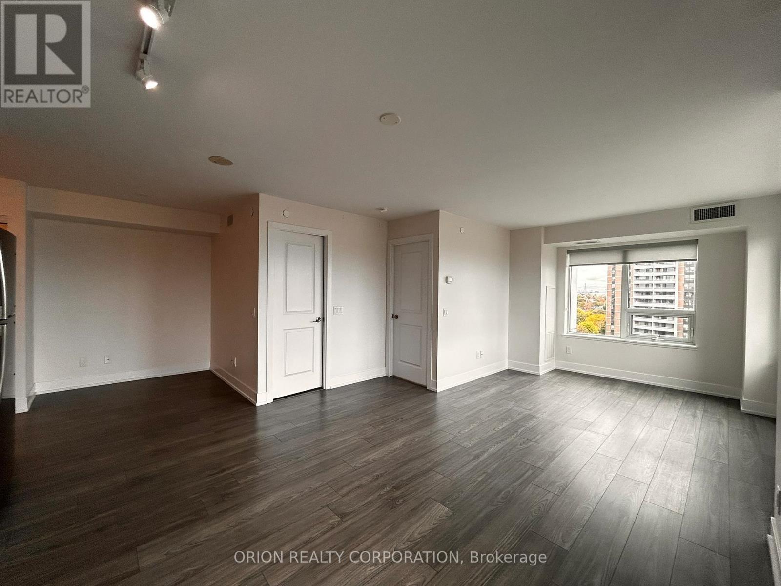 907 - 1215 Bayly Street, Pickering, Ontario  L1W 1L7 - Photo 6 - E12521804