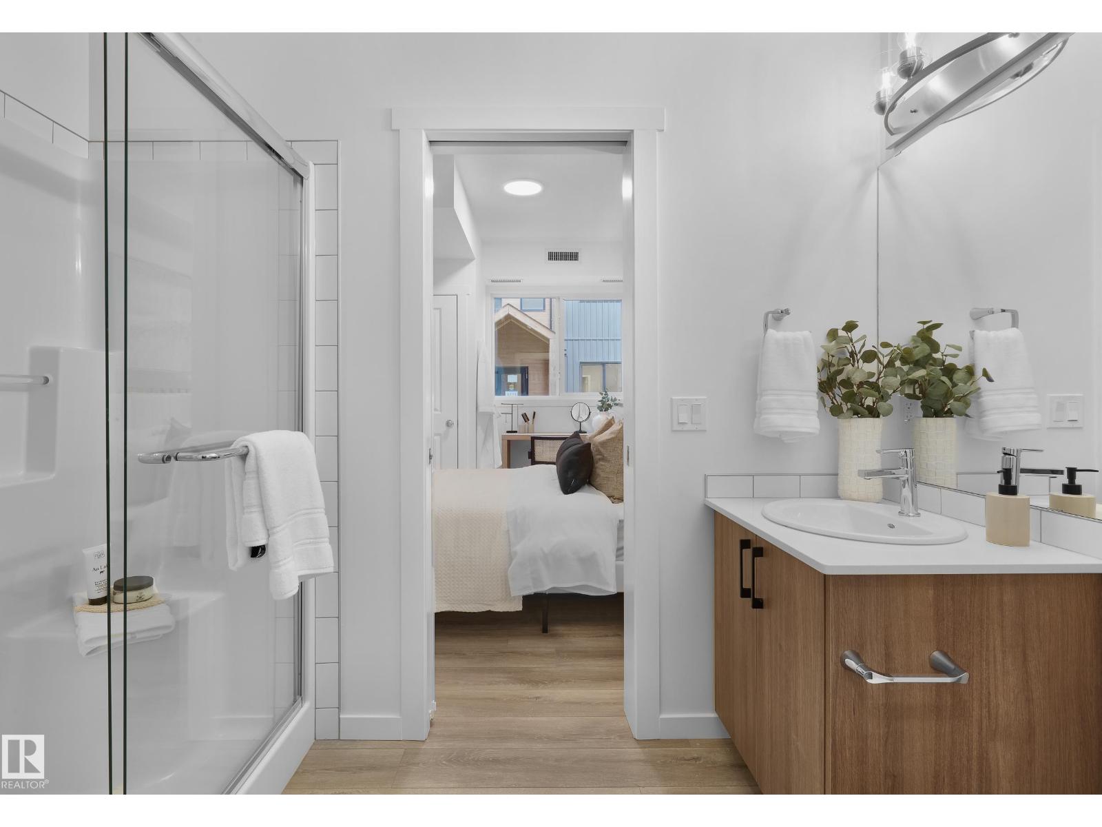 #302 9227 228 St Nw, Edmonton, Alberta  T5T 7R9 - Photo 14 - E4465071