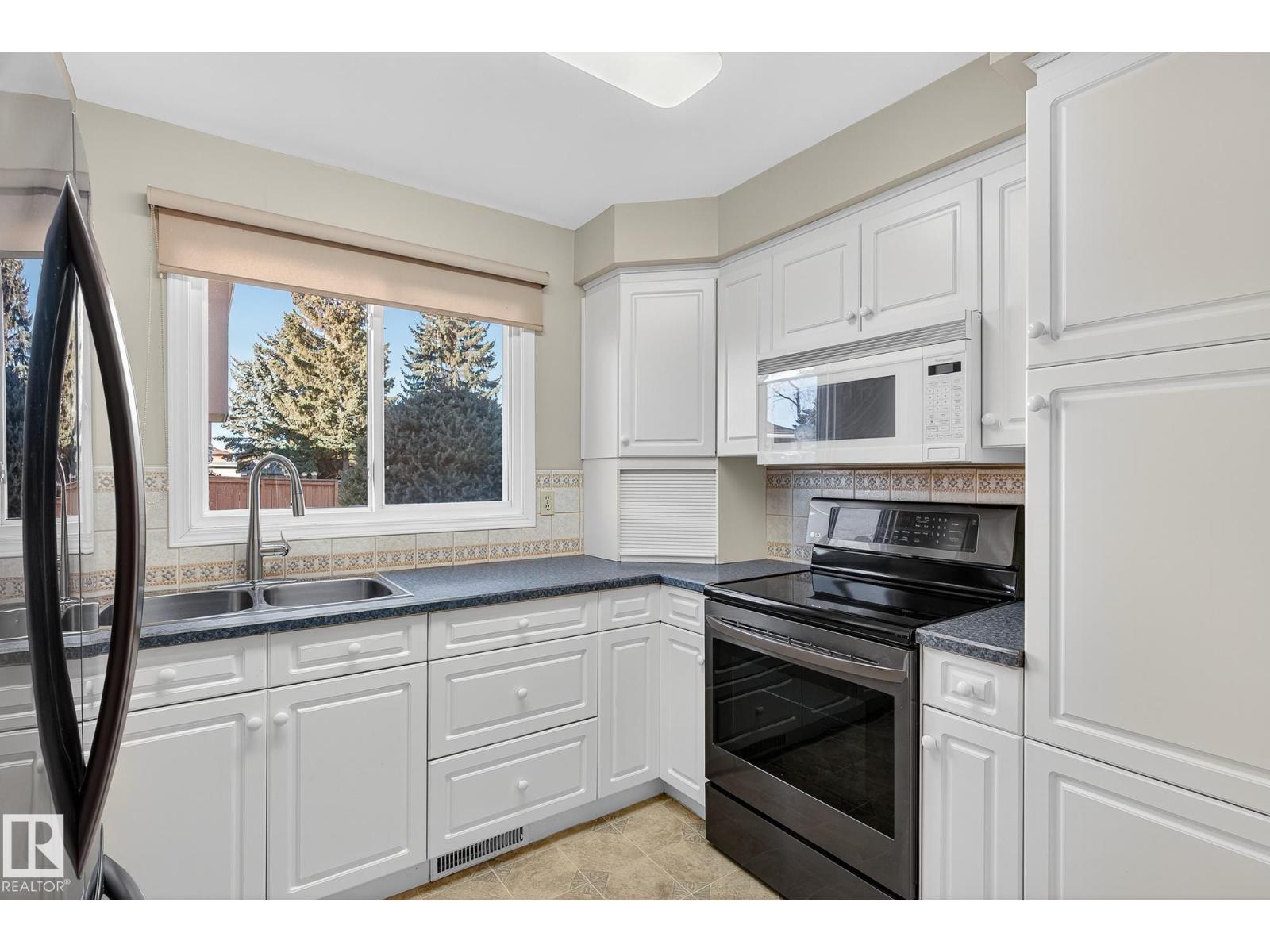 10948 Beaumaris Rd Nw, Edmonton, Alberta  T5X 1Z6 - Photo 15 - E4465073