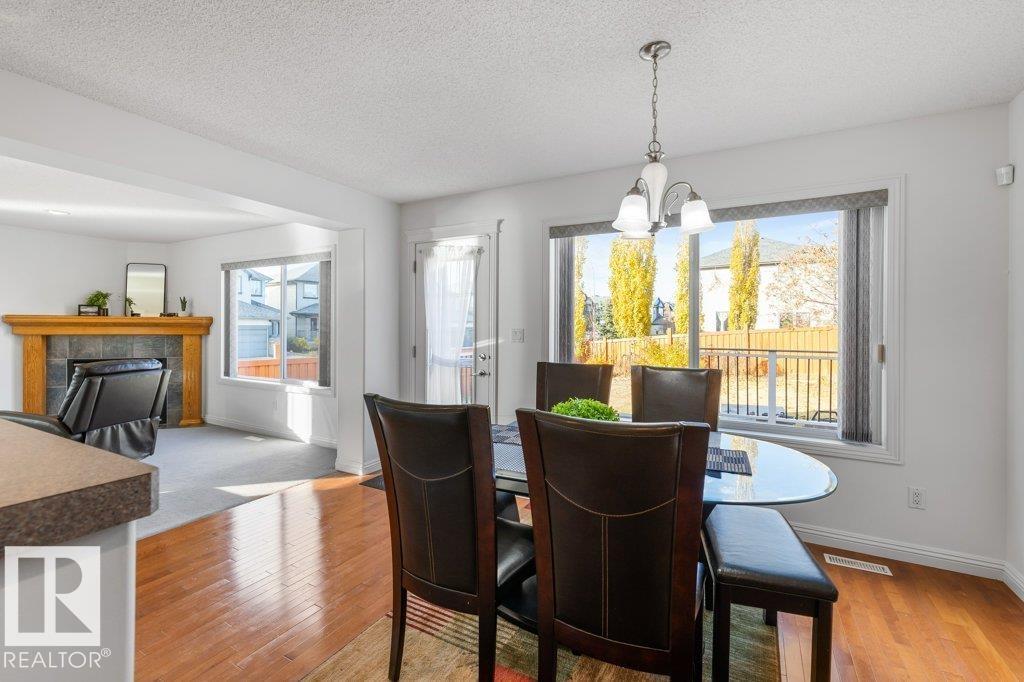 2171 Haddow Dr Nw, Edmonton, Alberta  T6R 3M6 - Photo 13 - E4465075