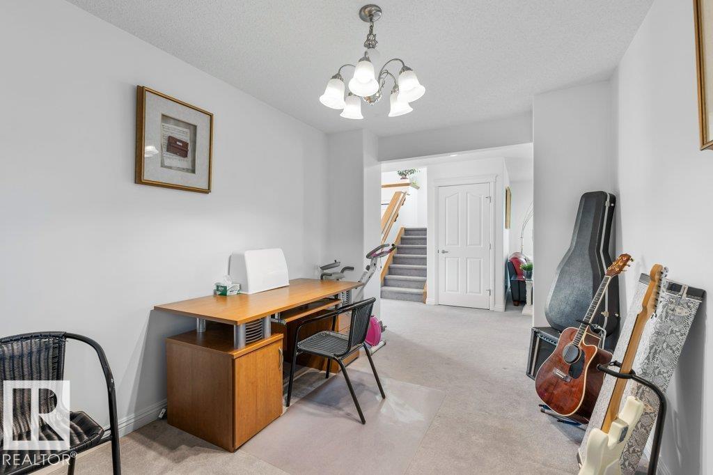 2171 Haddow Dr Nw, Edmonton, Alberta  T6R 3M6 - Photo 3 - E4465075