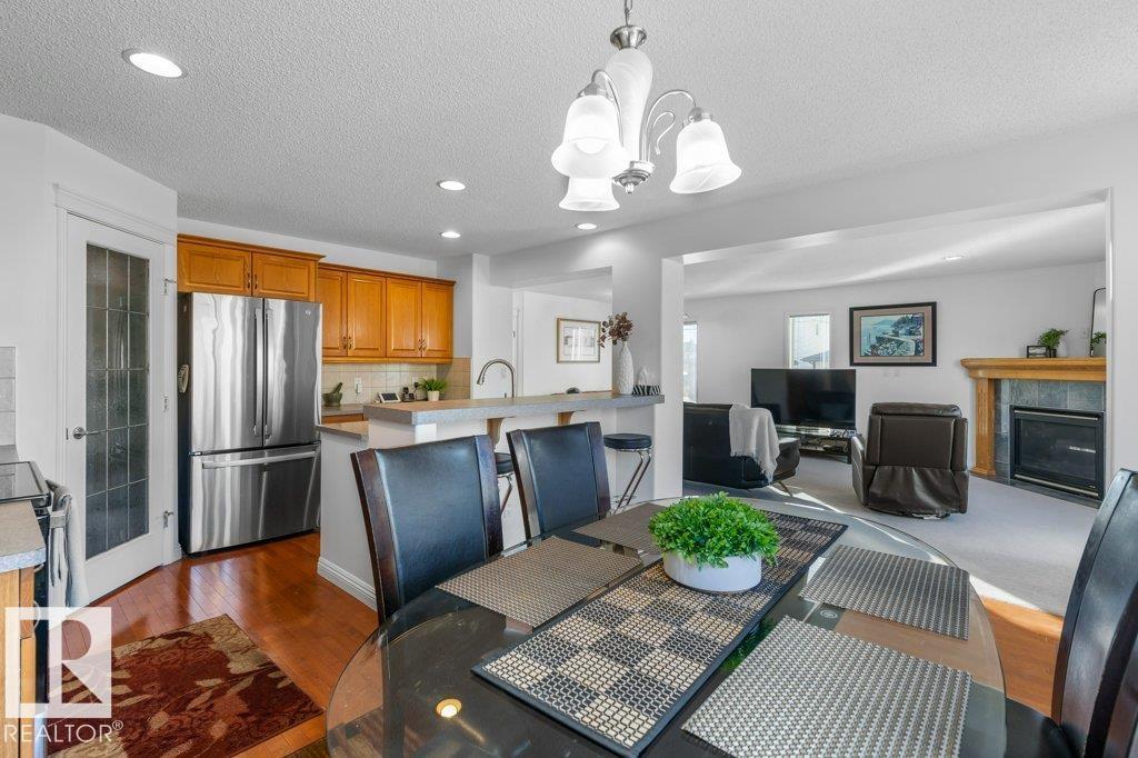 2171 Haddow Dr Nw, Edmonton, Alberta  T6R 3M6 - Photo 9 - E4465075