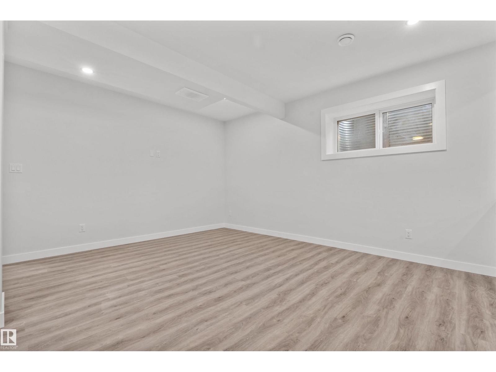 6720 Crawford Wy Sw, Edmonton, Alberta  T6W 1A6 - Photo 31 - E4465076