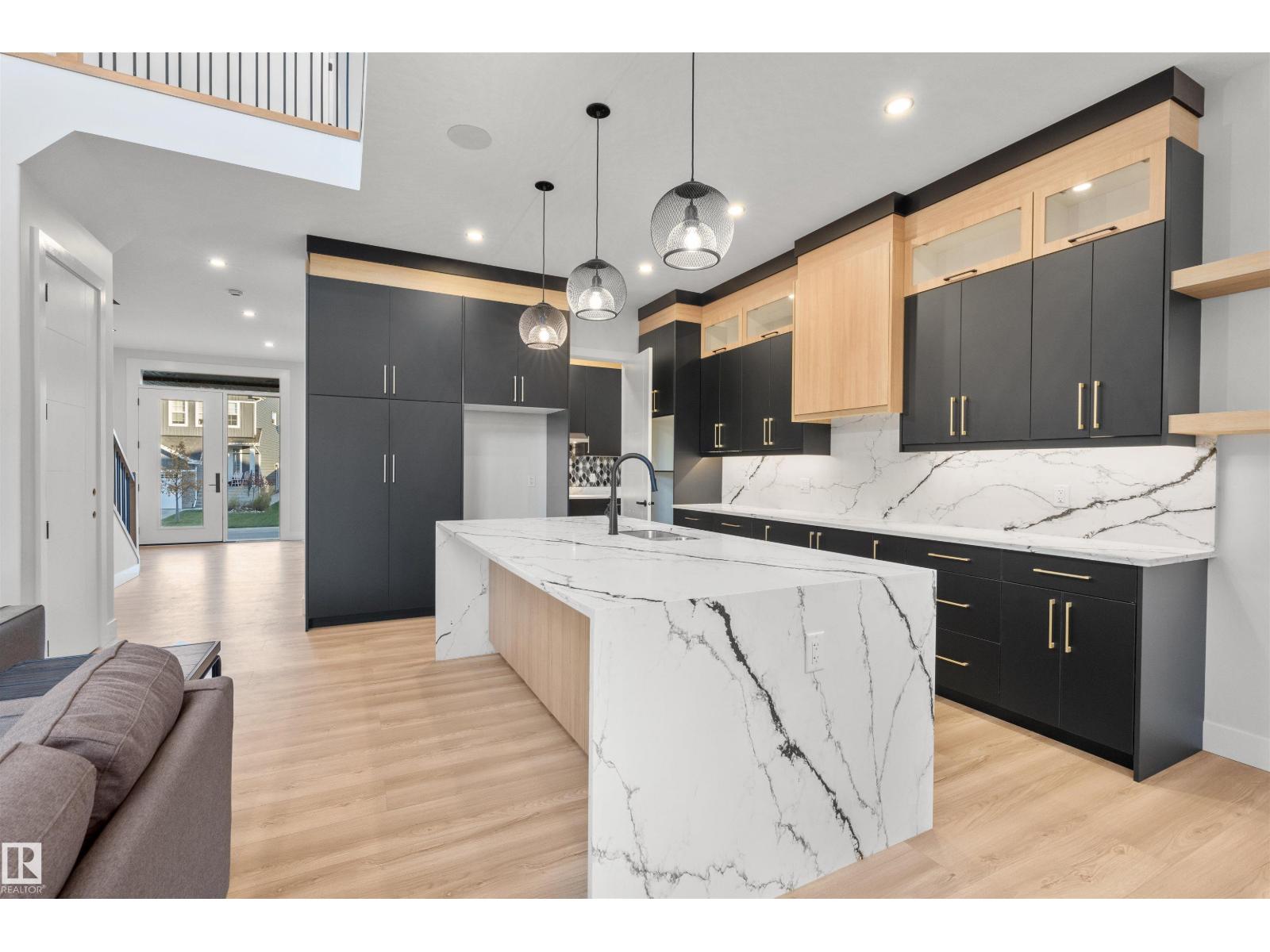 6720 Crawford Wy Sw, Edmonton, Alberta  T6W 1A6 - Photo 9 - E4465076