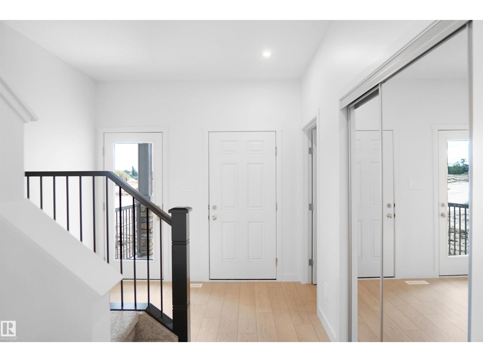 22932 82 Av Nw, Edmonton, Alberta  T5T 4N5 - Photo 4 - E4465078