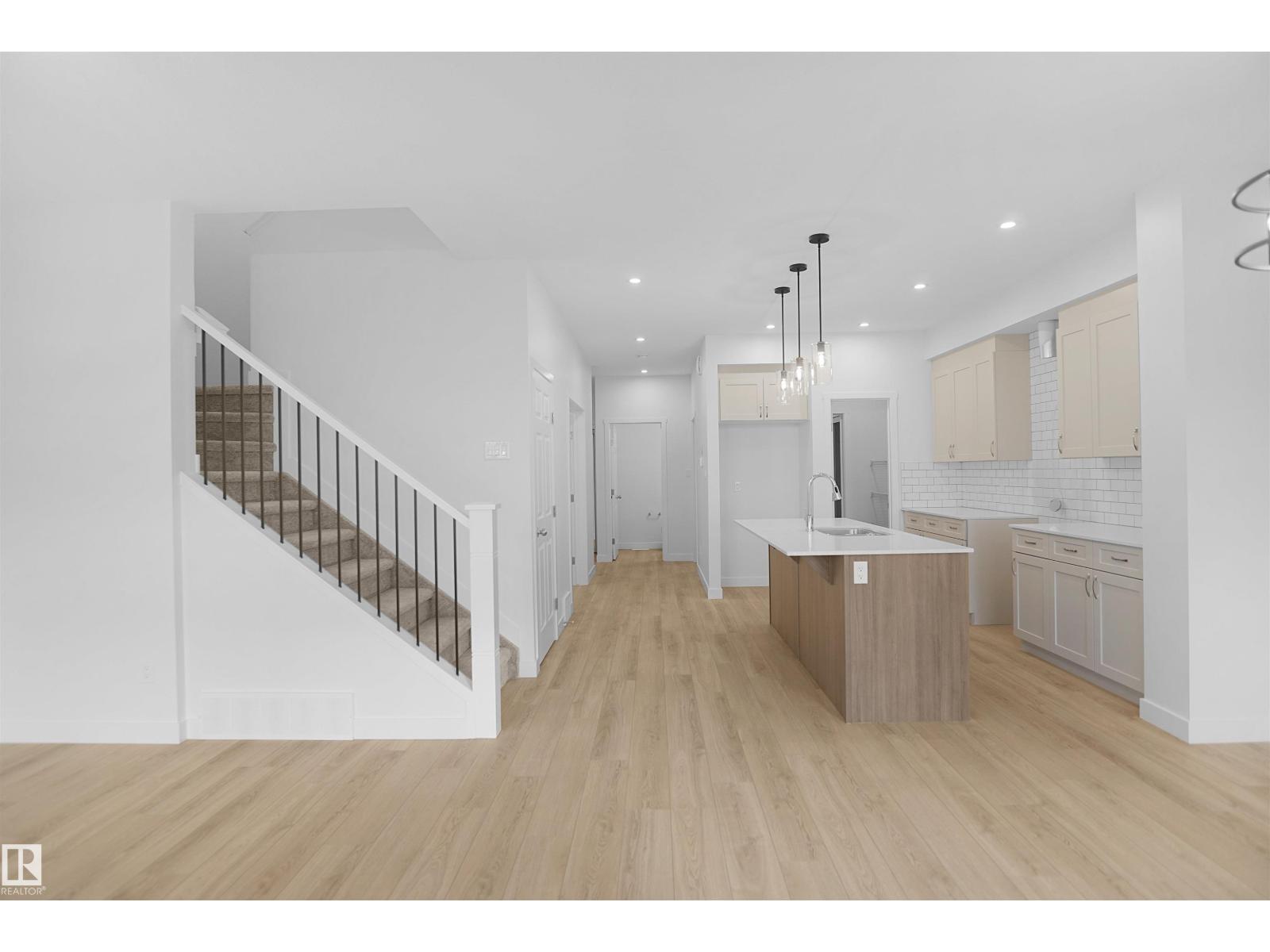 22944 82 Av Nw, Edmonton, Alberta  T5T 4H5 - Photo 5 - E4465081