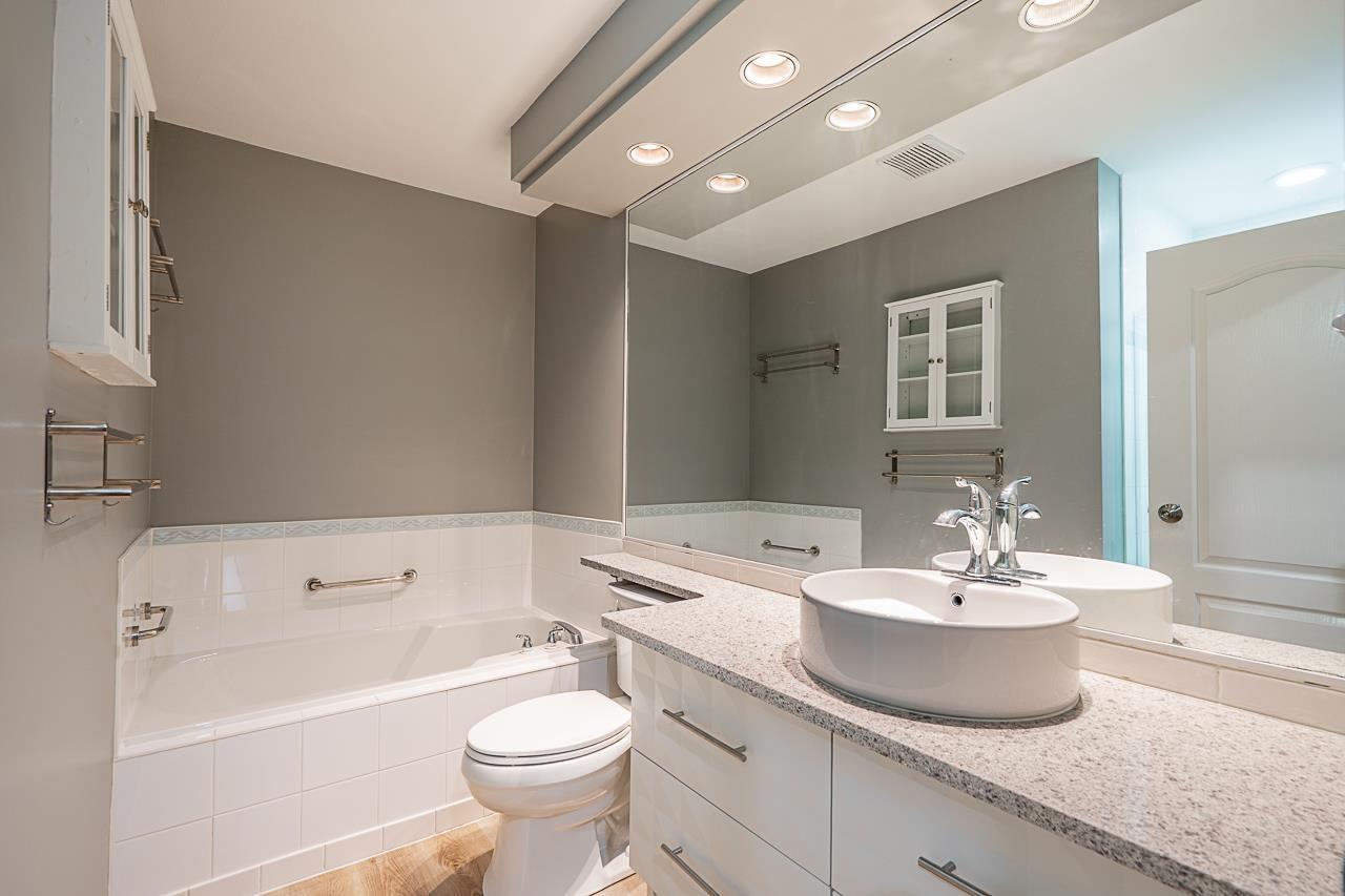 66 2500 152 Street, Surrey, British Columbia V4P 1M8 - Photo 22 - R3065456