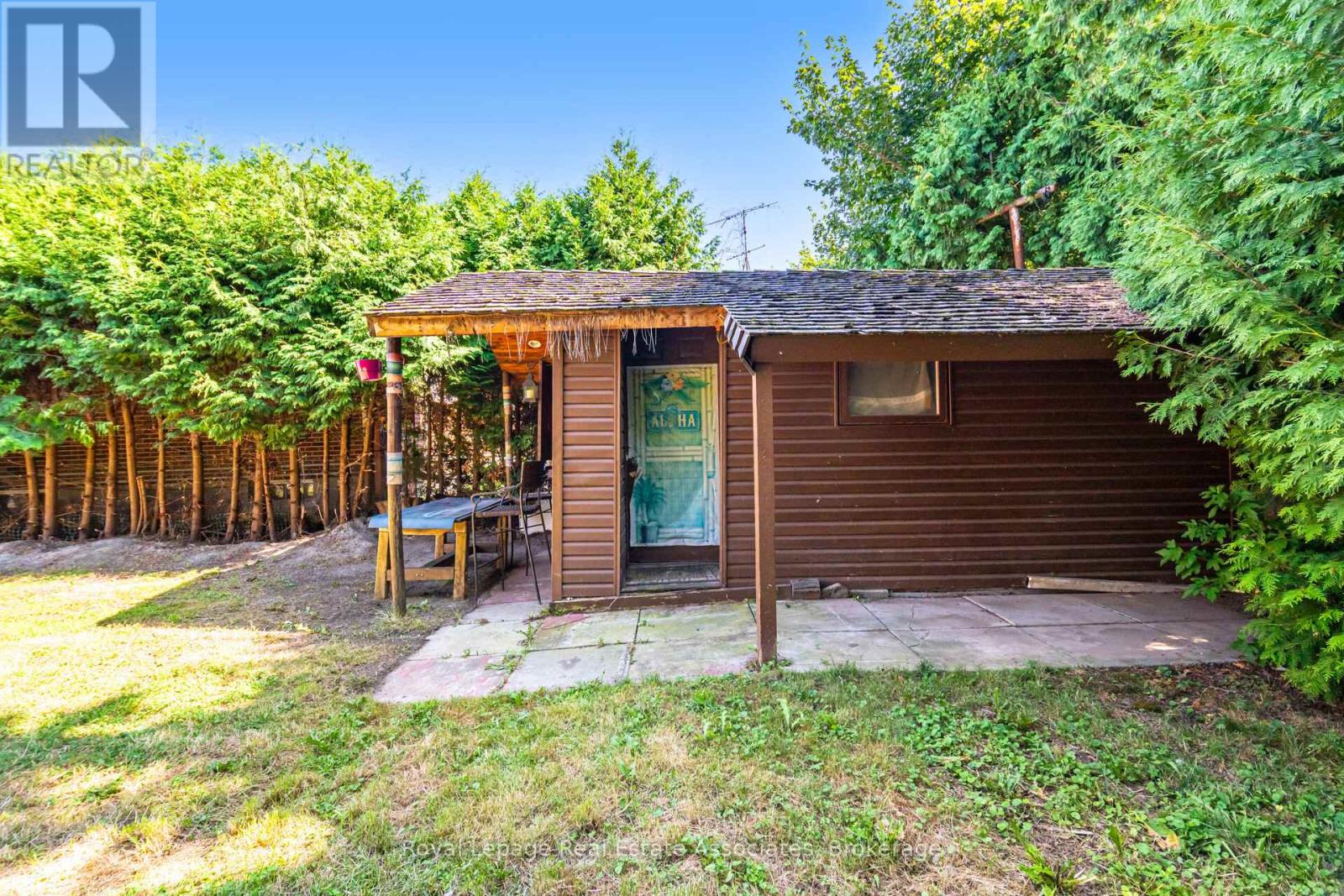 Upper - 319 Grantham Avenue, St. Catharines, Ontario  L2M 5A5 - Photo 32 - X12425896