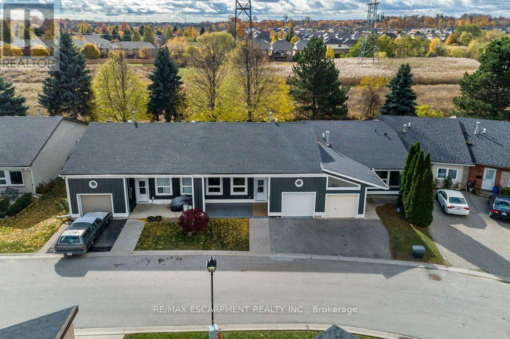 33 Sister Kern Terrace, Hamilton, Ontario L9B 2M1 - Photo 38 - X12435131