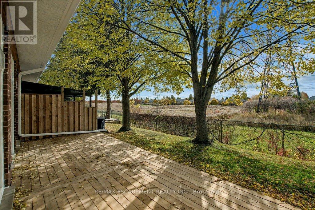 33 Sister Kern Terrace, Hamilton, Ontario L9B 2M1 - Photo 37 - X12435131