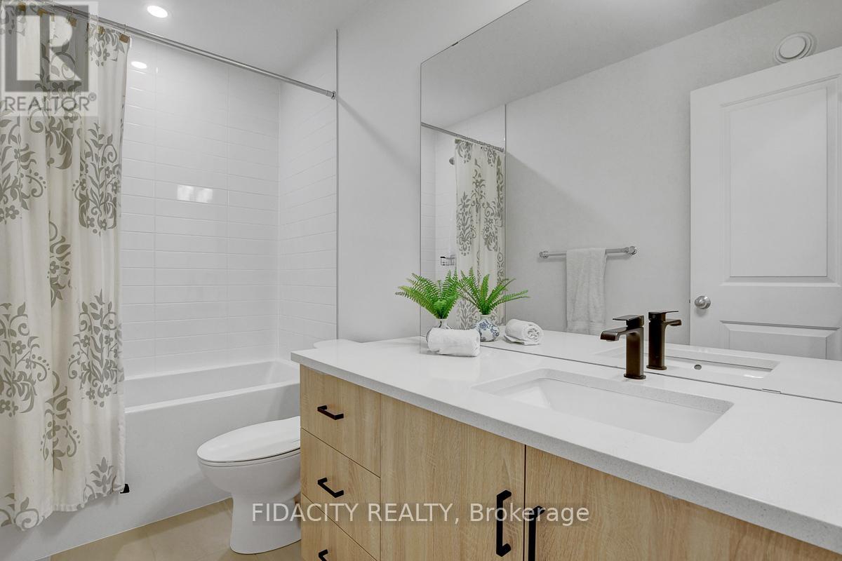 864 Moses Tennisco Street, Ottawa, Ontario  K1K 5A2 - Photo 25 - X12521876