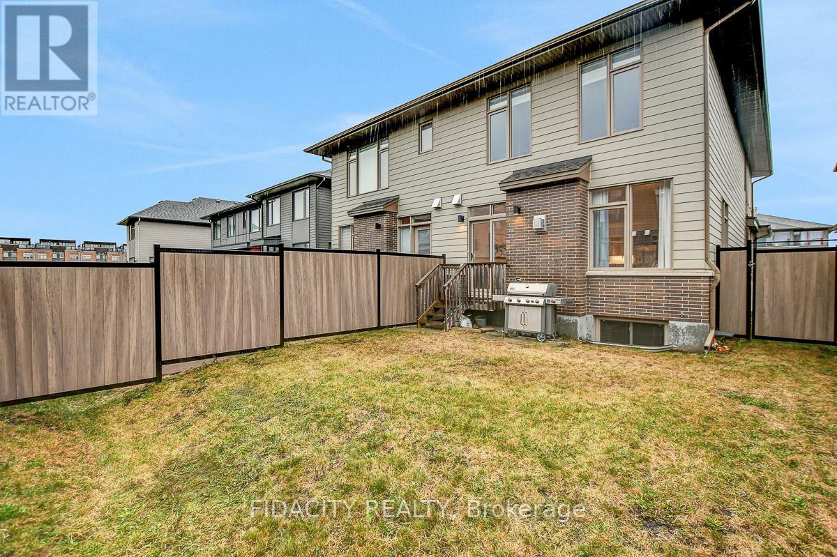 864 Moses Tennisco Street, Ottawa, Ontario  K1K 5A2 - Photo 30 - X12521876