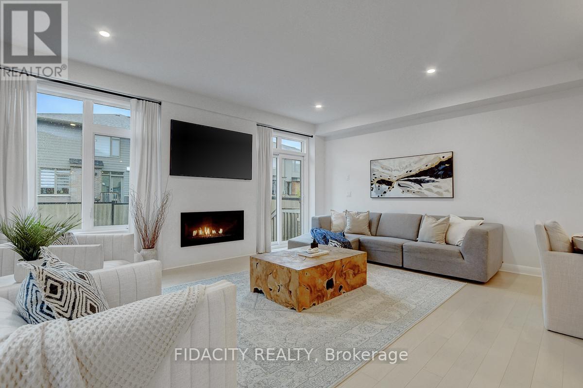 864 Moses Tennisco Street, Ottawa, Ontario  K1K 5A2 - Photo 9 - X12521876