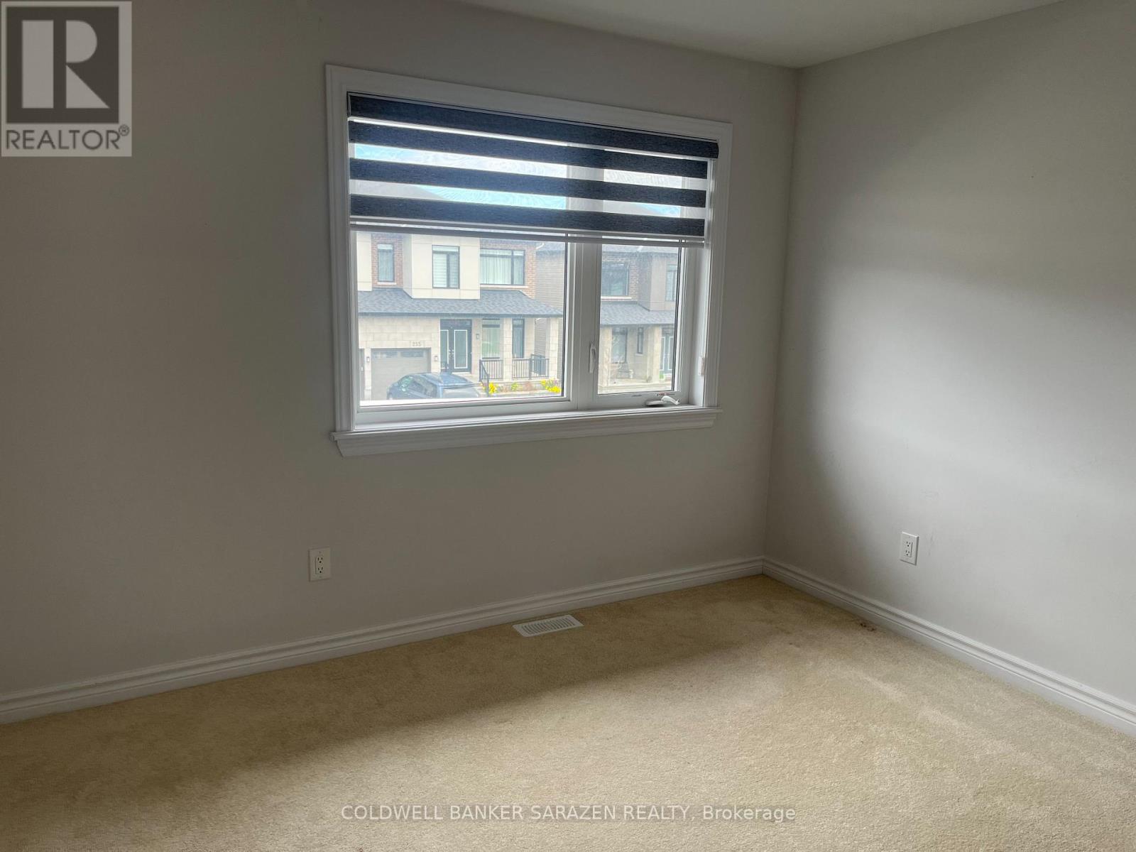 248 Dagenham Street W, Ottawa, Ontario  K2S 2X7 - Photo 8 - X12521902