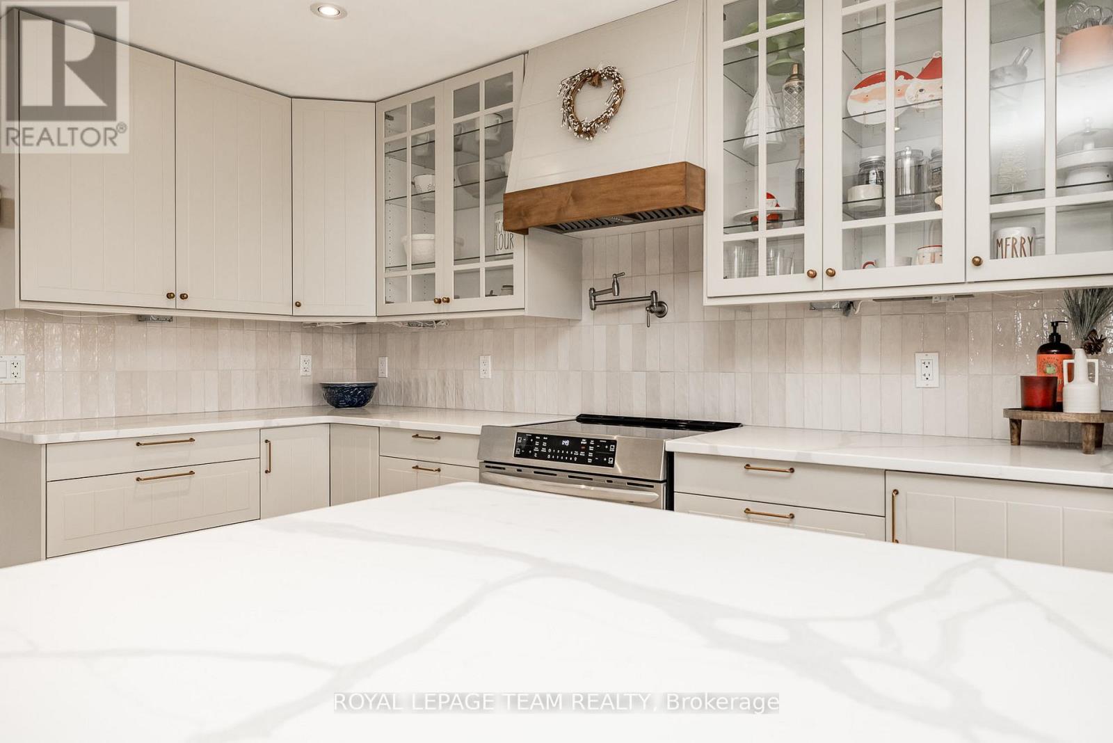 5910 Wood Duck Drive, Ottawa, Ontario  K0A 2W0 - Photo 10 - X12521918