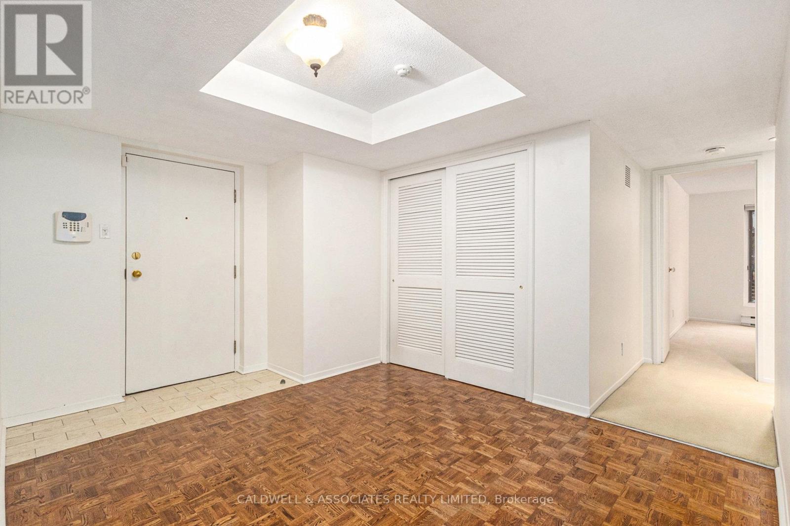 1 - 140 Rideau Terrace, Ottawa, Ontario  K1M 0Z2 - Photo 2 - X12522070
