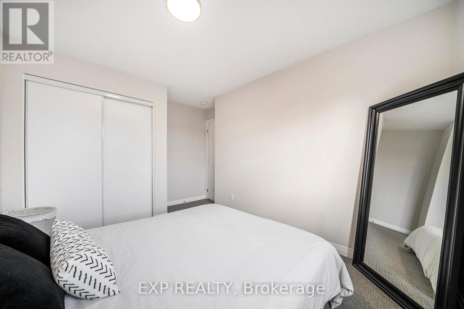 808 Horseshoe Falls Way, Ottawa, Ontario  K2J 6P6 - Photo 20 - X12522182