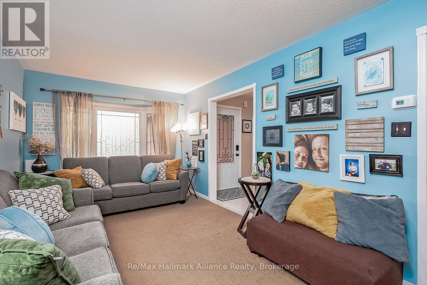 2411 East Gate Crescent, Oakville (Ro River Oaks), Ontario  L6H 6L1 - Photo 10 - W12521982