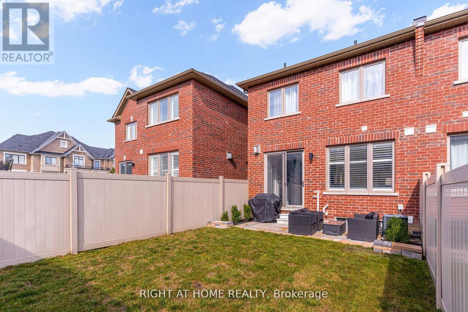 310 Silk Twist Drive, East Gwillimbury, Ontario  L9N 0V4 - Photo 32 - N12521700