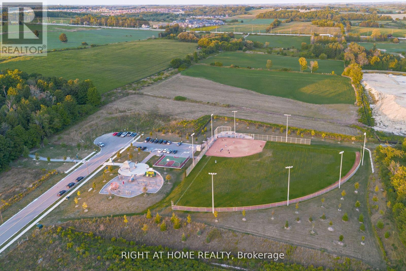 310 Silk Twist Drive, East Gwillimbury, Ontario  L9N 0V4 - Photo 36 - N12521700