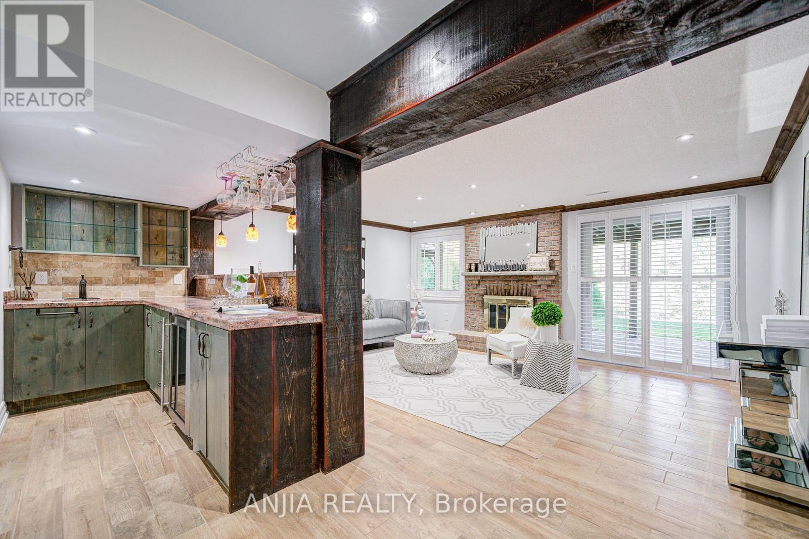 92 Baywood Court, Markham (Royal Orchard), Ontario  L3T 5W3 - Photo 38 - N12521704