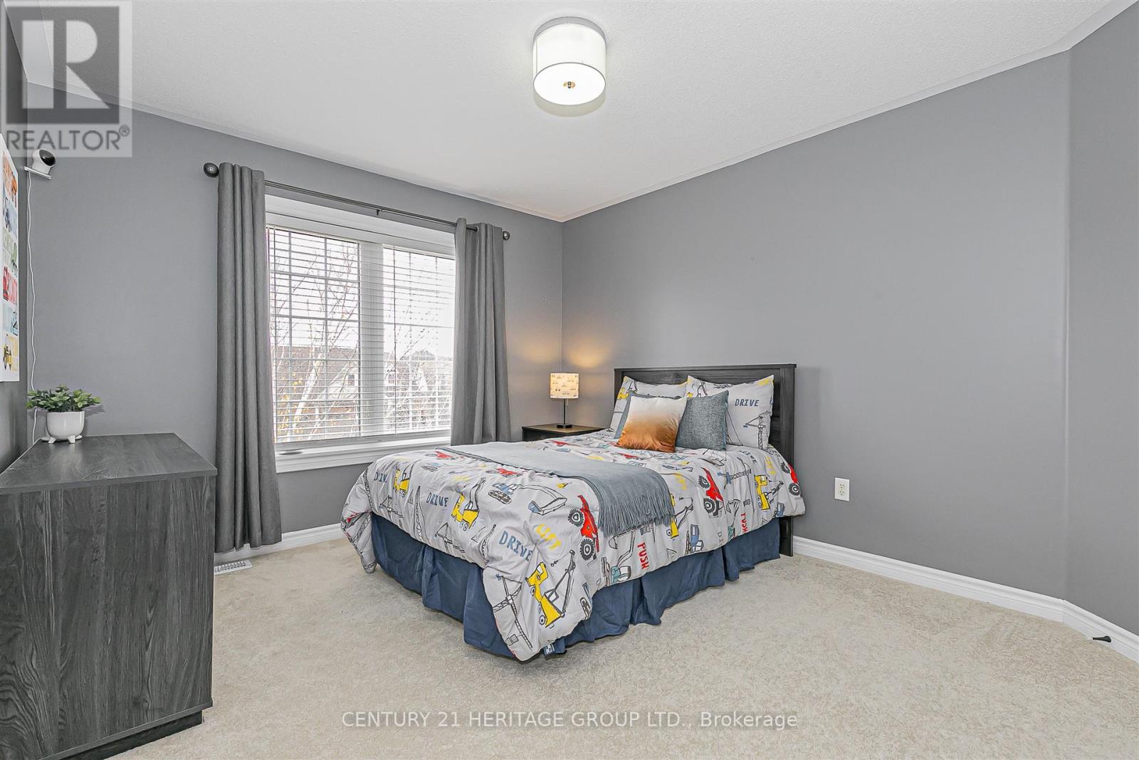 3 Cheltonwood Court, East Gwillimbury, Ontario  L0G 1M0 - Photo 19 - N12521728