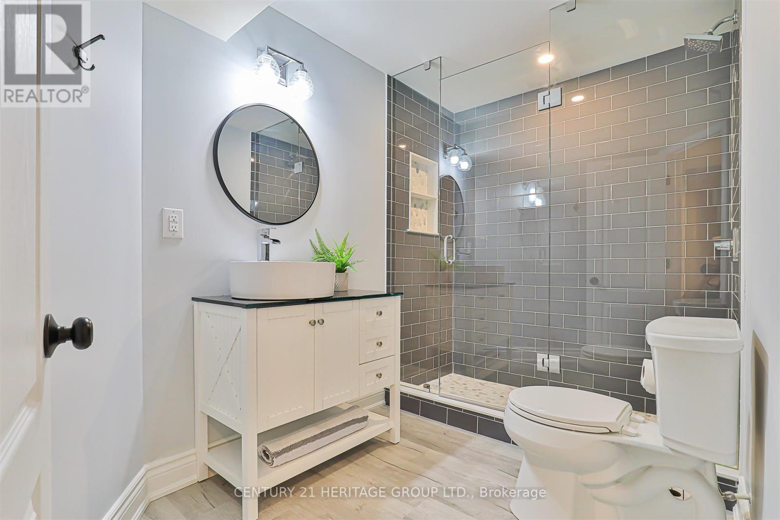 3 Cheltonwood Court, East Gwillimbury, Ontario  L0G 1M0 - Photo 27 - N12521728