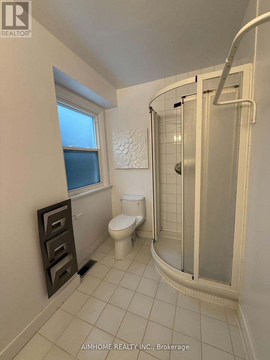 338 Steeles Avenue E, Markham, Ontario  L3T 1A8 - Photo 13 - N12521786