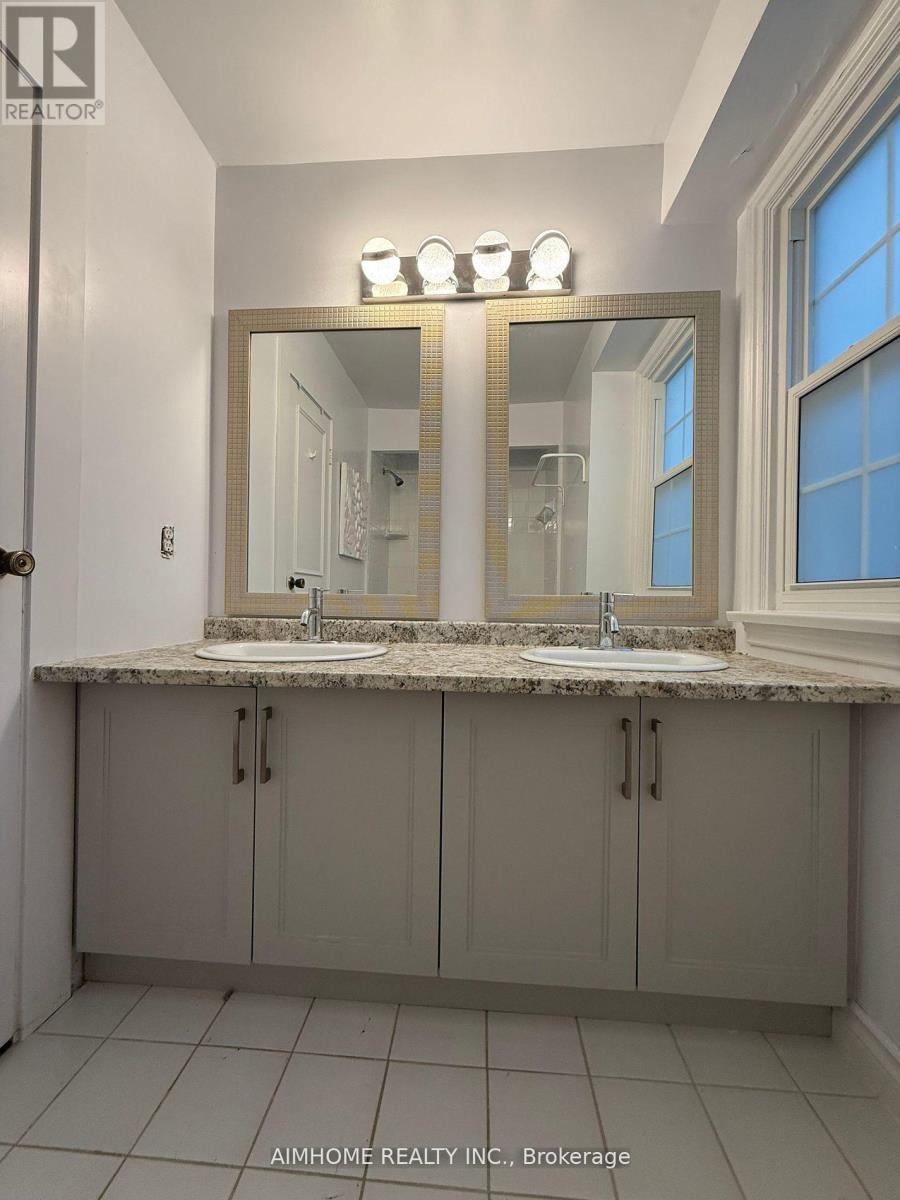 338 Steeles Avenue E, Markham, Ontario  L3T 1A8 - Photo 15 - N12521786