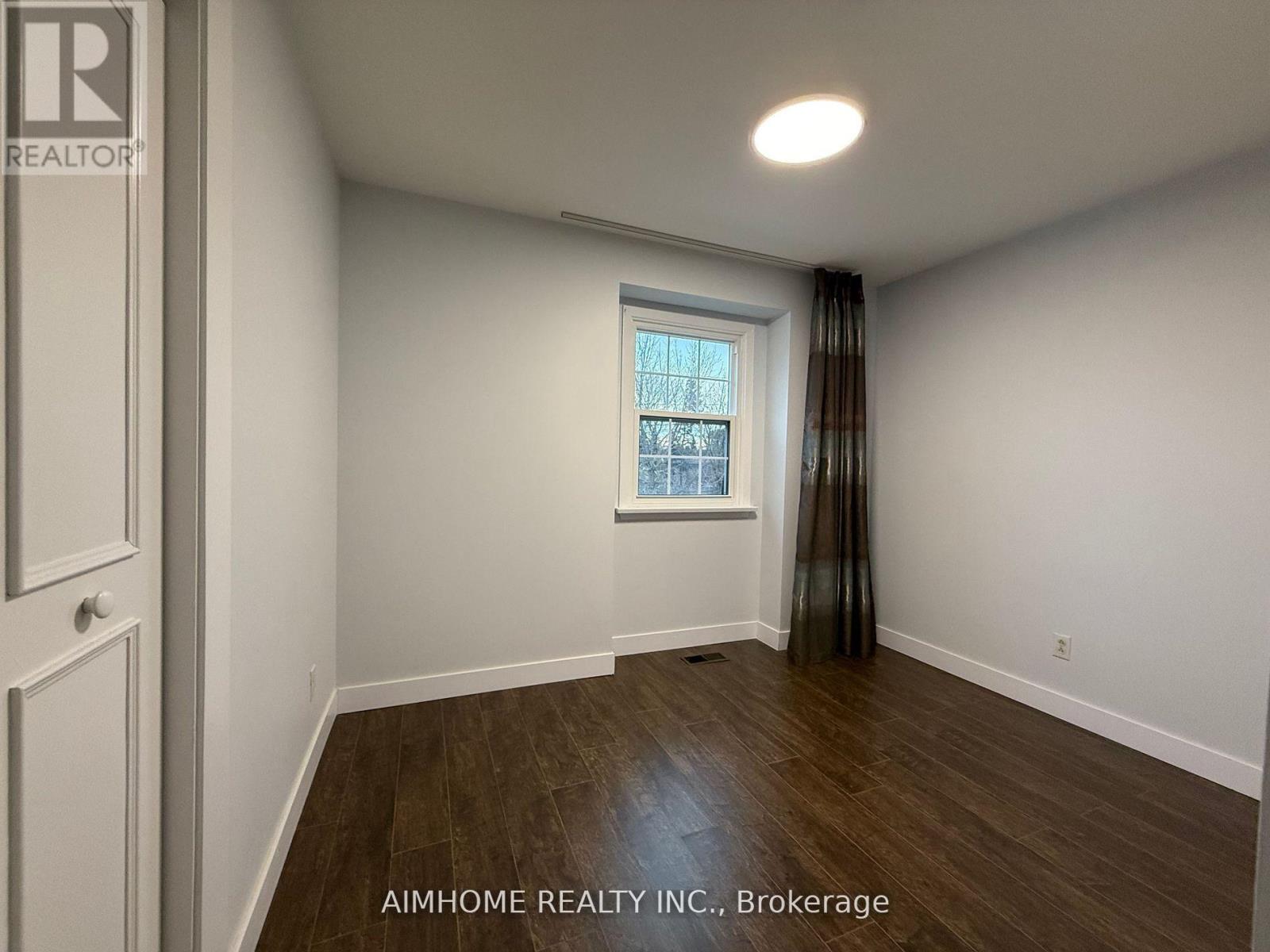 338 Steeles Avenue E, Markham, Ontario  L3T 1A8 - Photo 21 - N12521786