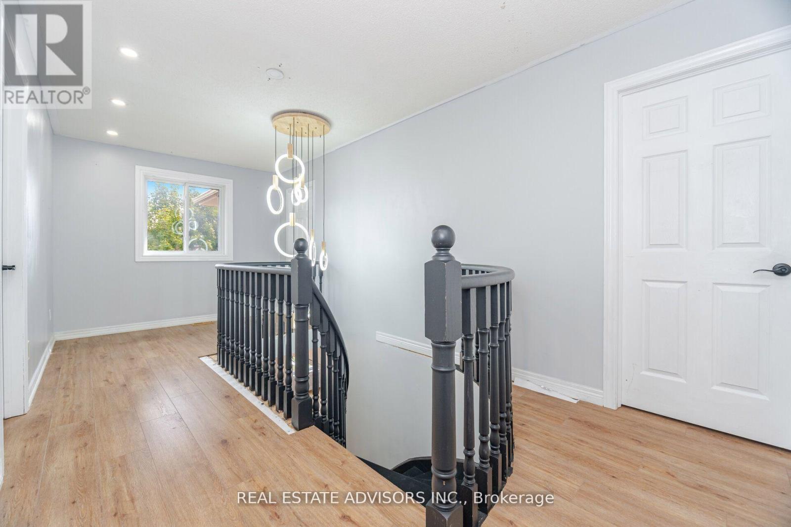 186 Ferndale Drive S, Barrie, Ontario  L4N 8A1 - Photo 15 - S12521720