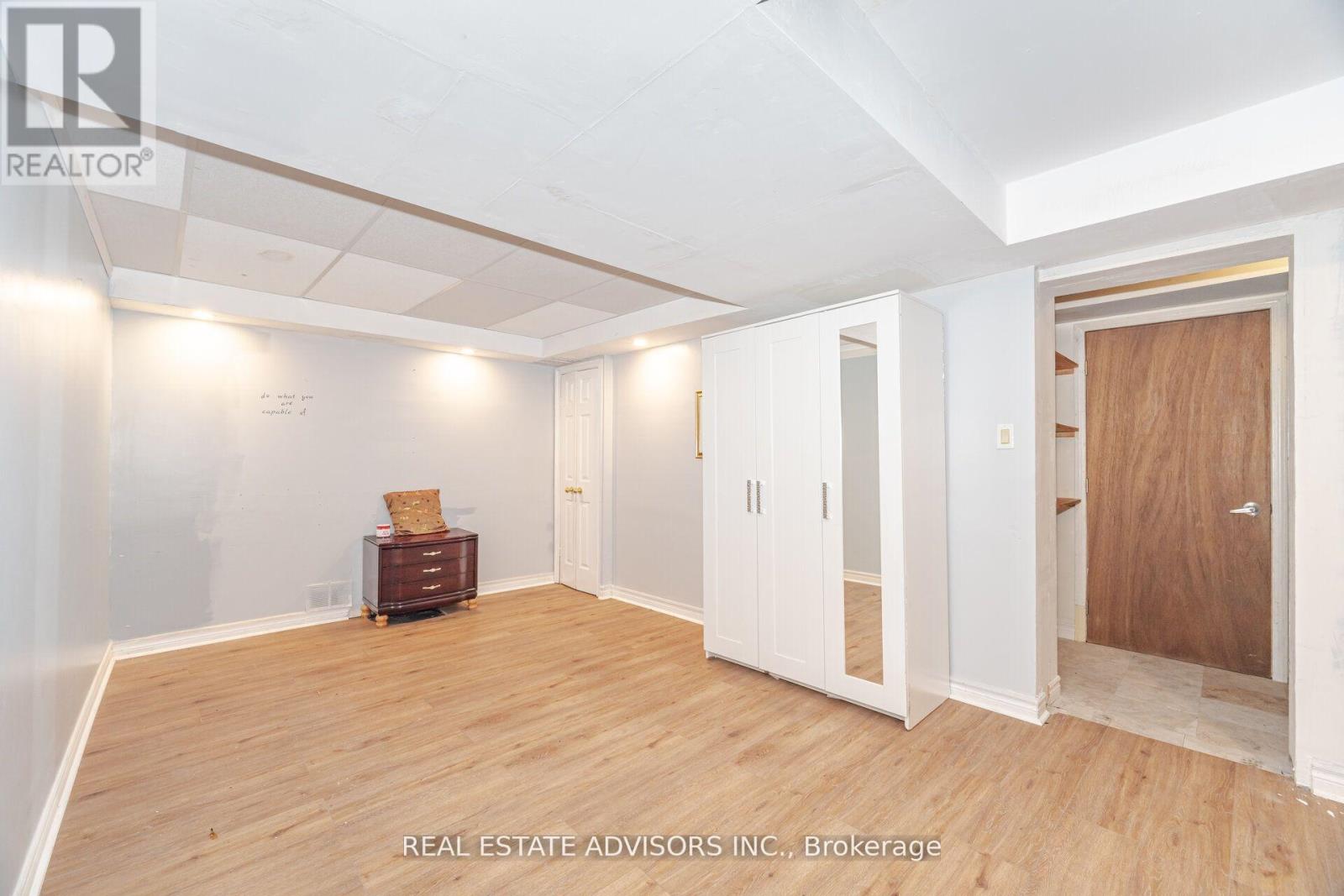 186 Ferndale Drive S, Barrie, Ontario  L4N 8A1 - Photo 32 - S12521720