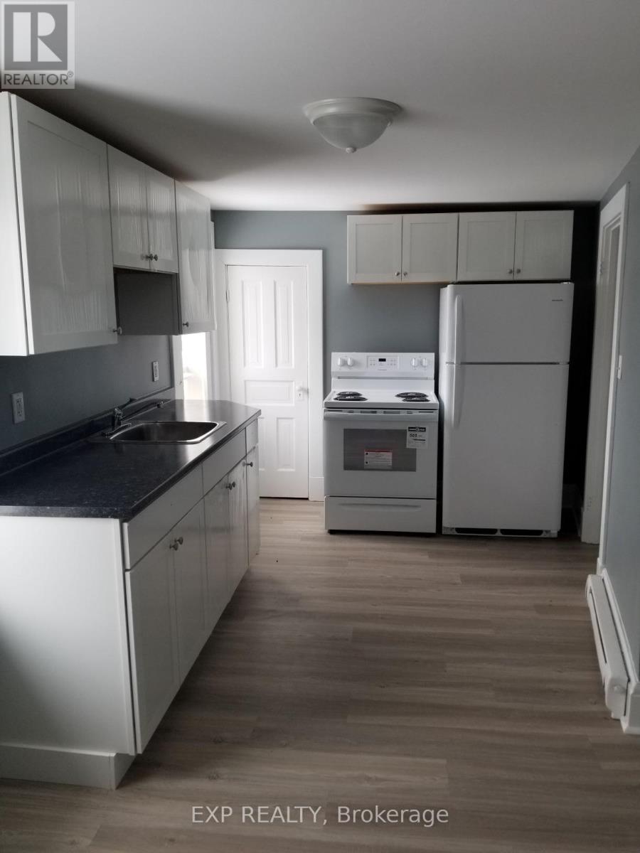 436 Queen Street, Midland, Ontario  L4R 3J1 - Photo 4 - S12521768