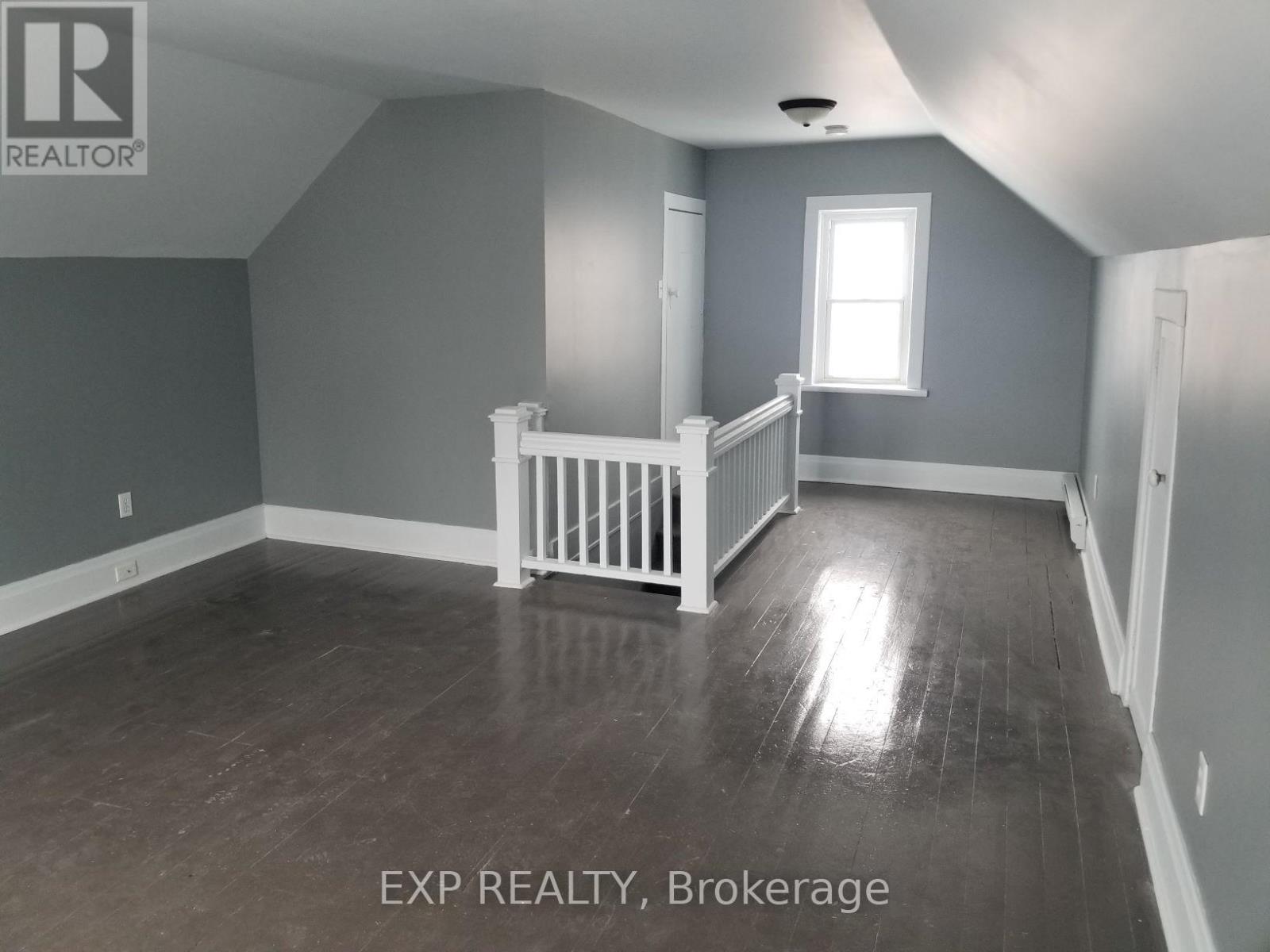 436 Queen Street, Midland, Ontario  L4R 3J1 - Photo 8 - S12521768