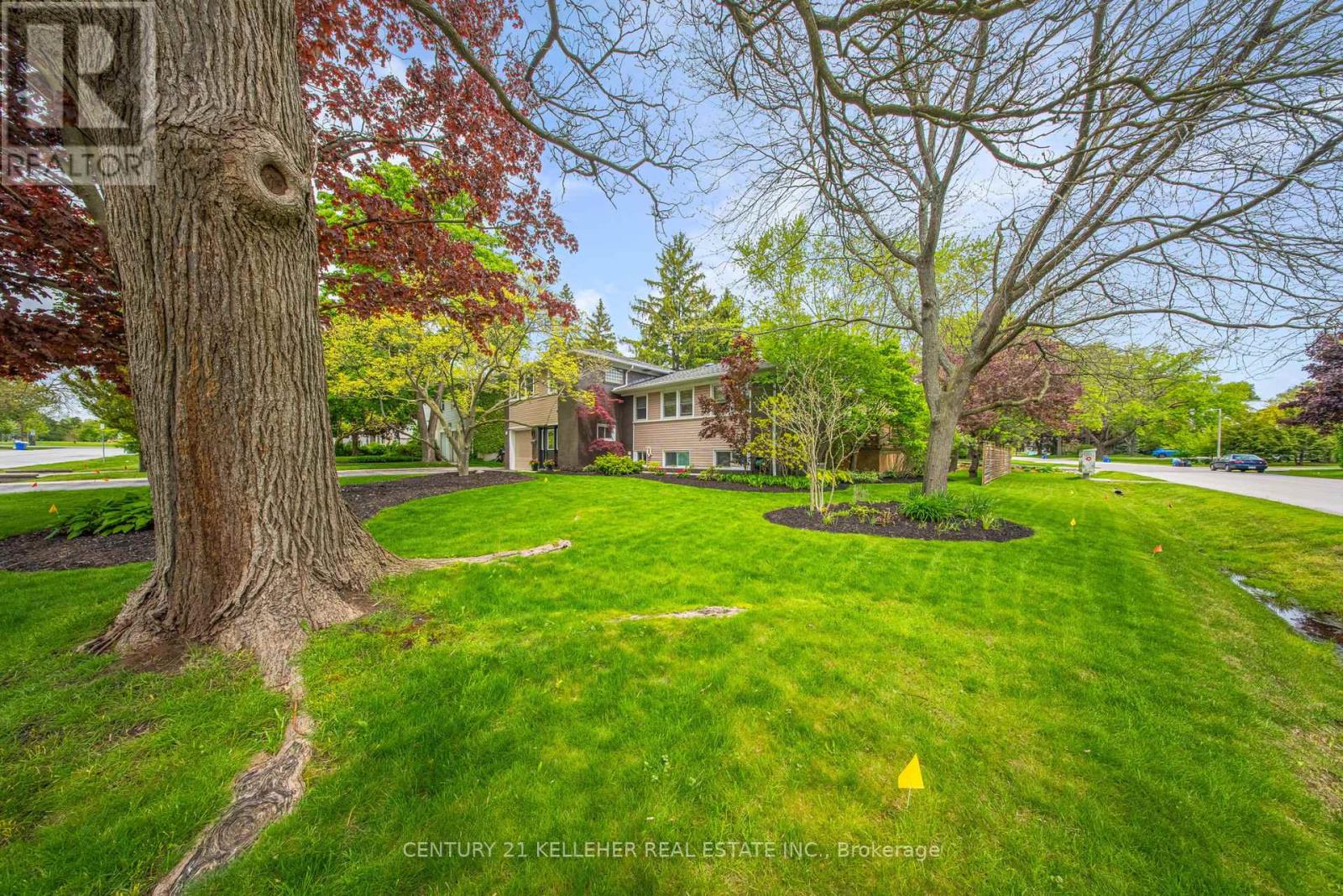 183 WESTMINSTER DRIVE, Oakville, Ontario